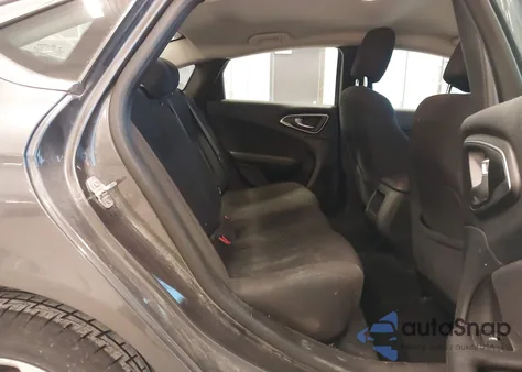 2015 Chrysler 200 Limited from USA, damaged, VIN 1C3CCCAB1FN715763